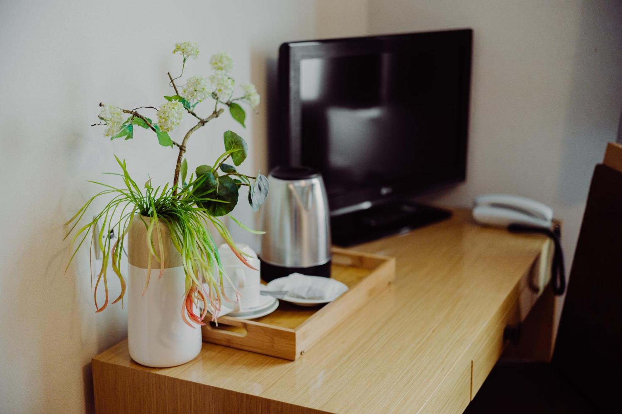 Hotel Bonsai 涅姆恰 外观 照片