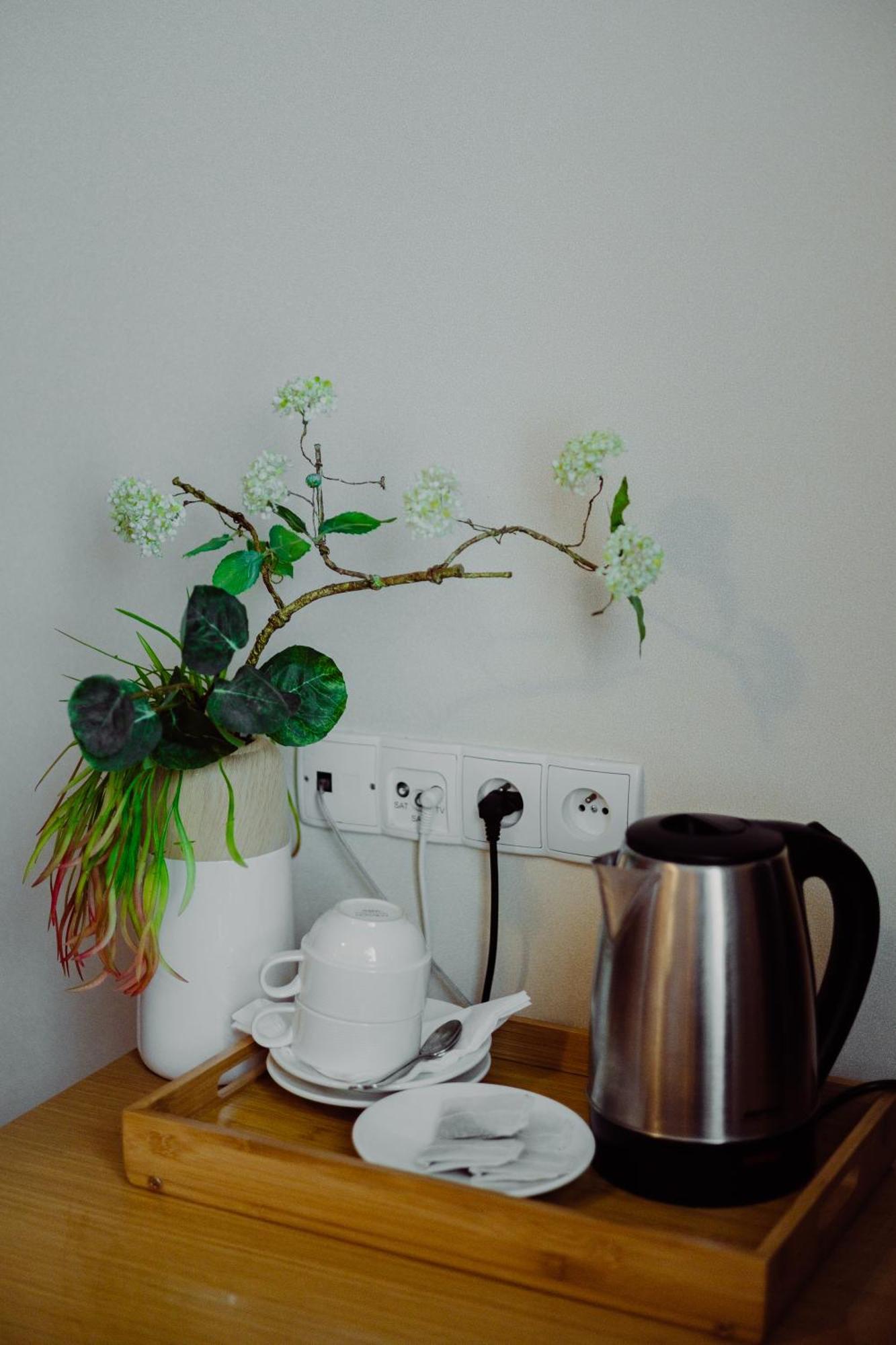 Hotel Bonsai 涅姆恰 外观 照片